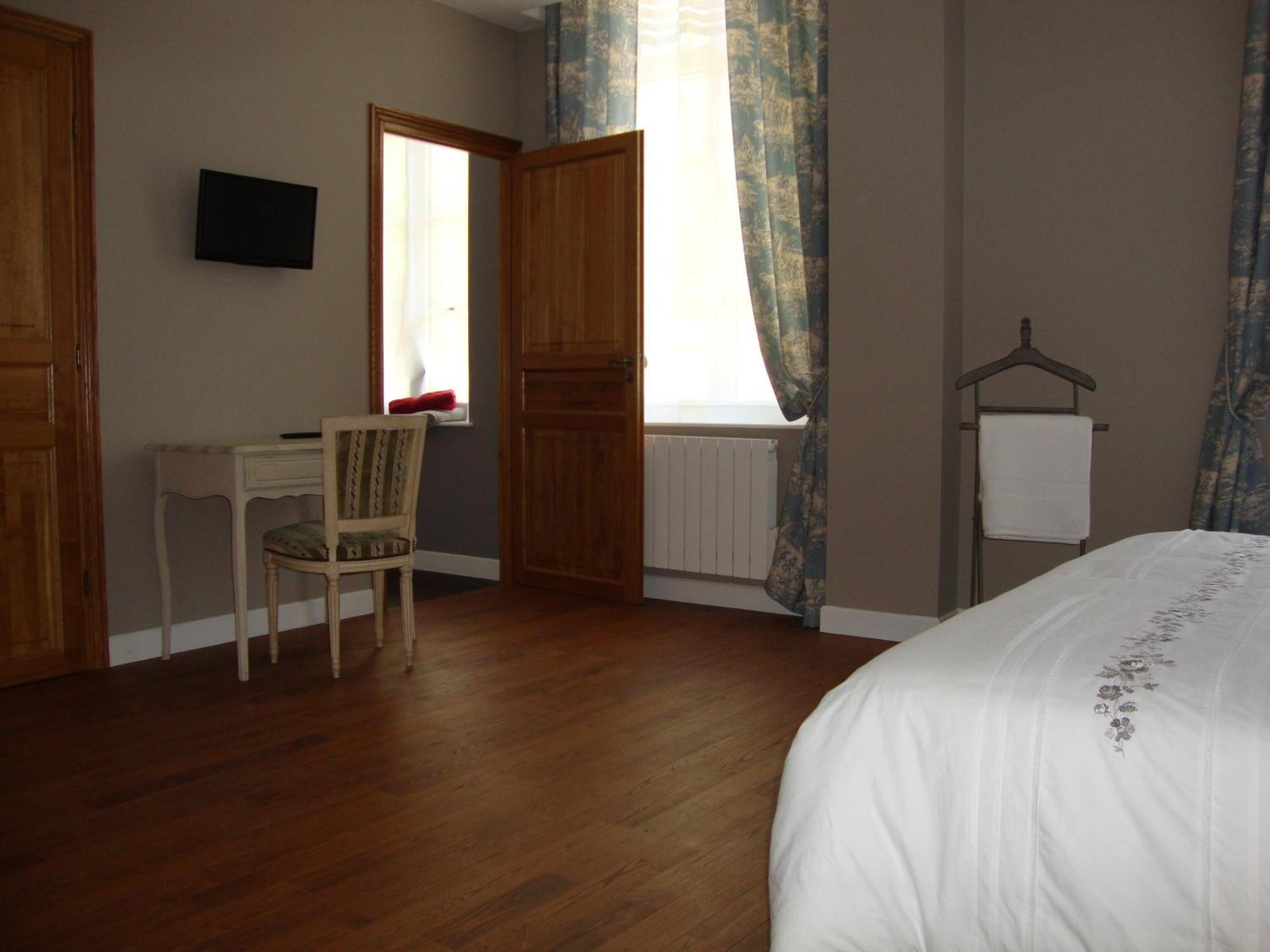 La Cour Des Carmes Bed and Breakfast Arras Camera foto